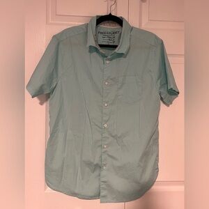 Men's Large Free Planet Short Sleeved Collared Button Down Top